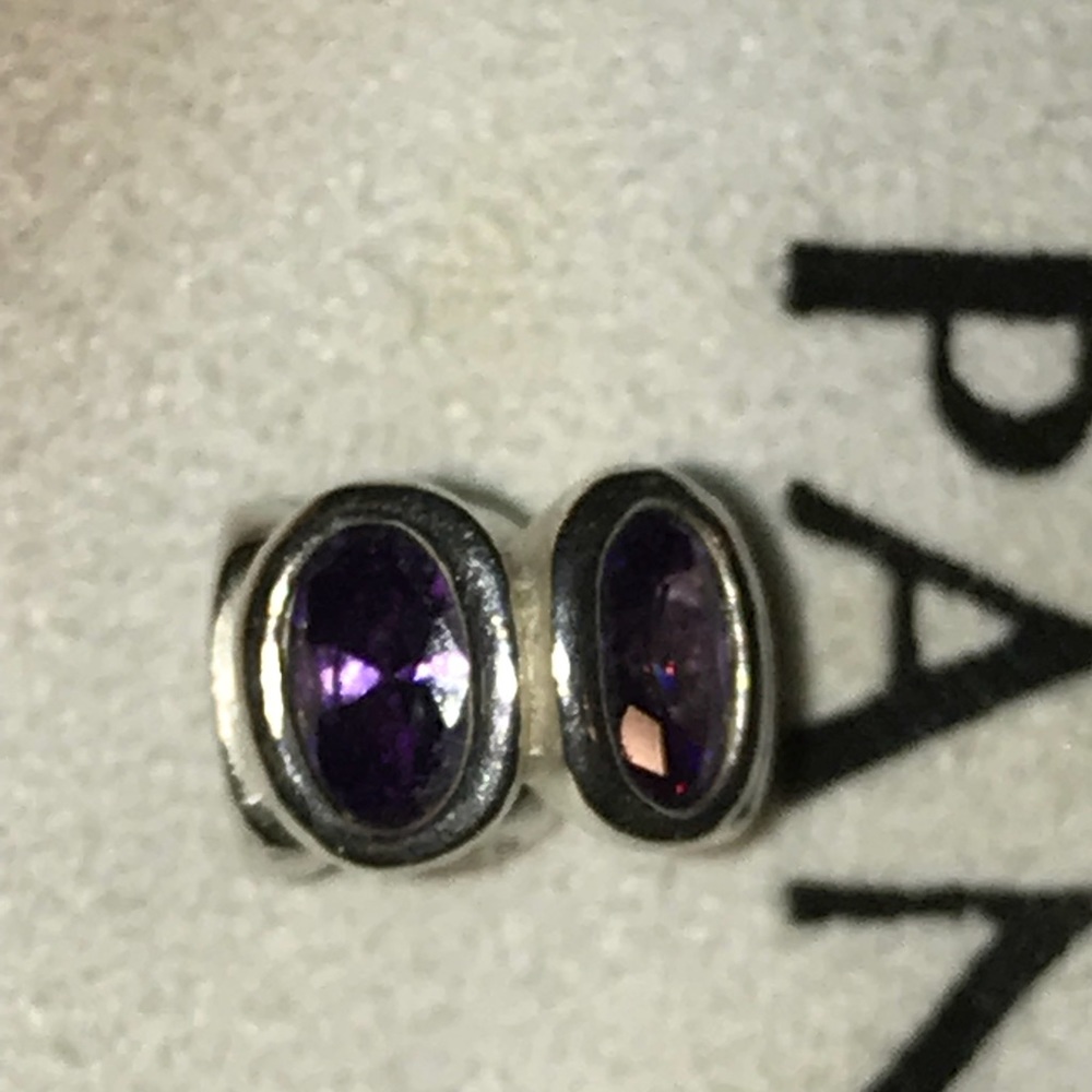 Pandora retired purple charm